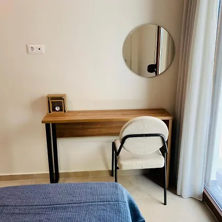 Dream - Luxury Elani