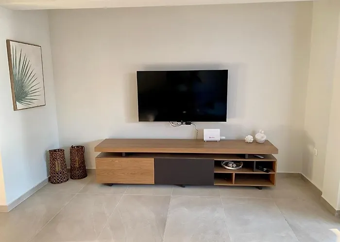 Dream - Luxury Elani