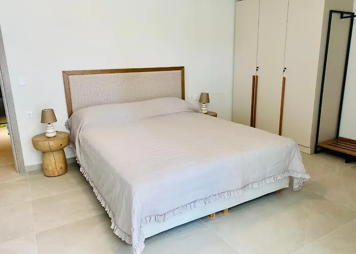 Dream - Luxury Elani