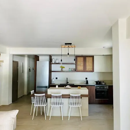 Dream - Luxury Elani