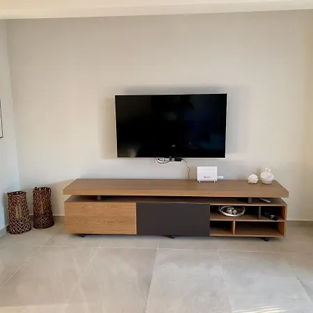 Dream - Luxury Elani